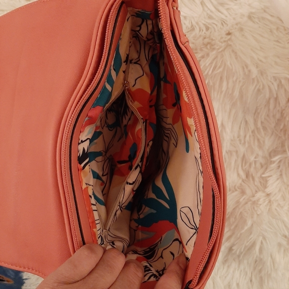 Strawberry Pink Crossbody - Picture 5 of 6